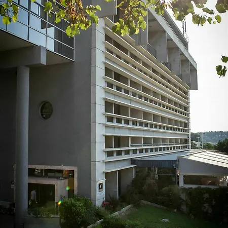 Hotel & Vatel Nimes