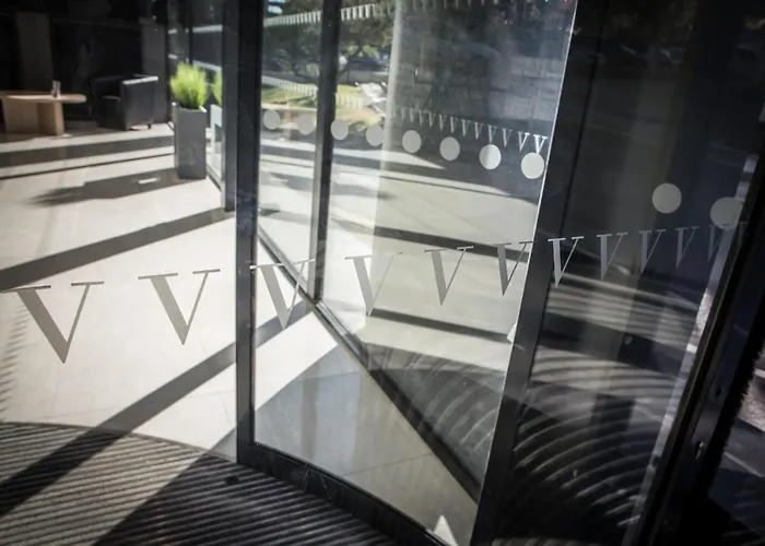 Hotel Hôtel&spa Vatel Nîmes