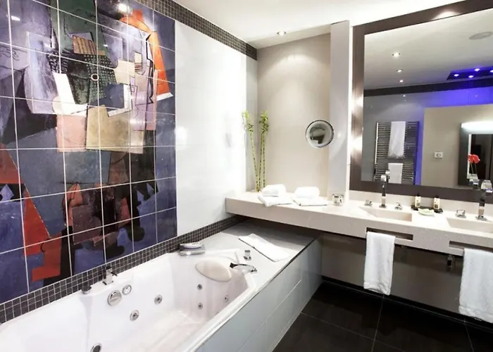 Hôtel&spa Vatel Nîmes