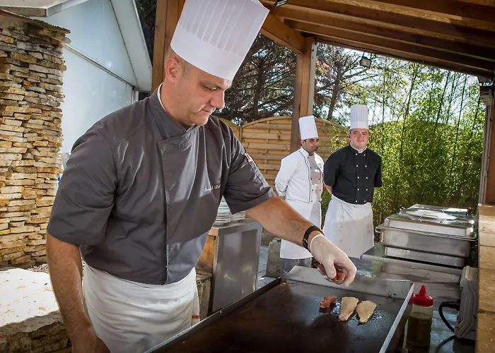 Hotel Hôtel&spa Vatel