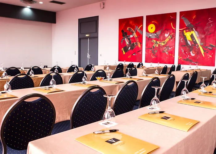 & Vatel Hotell Nîmes