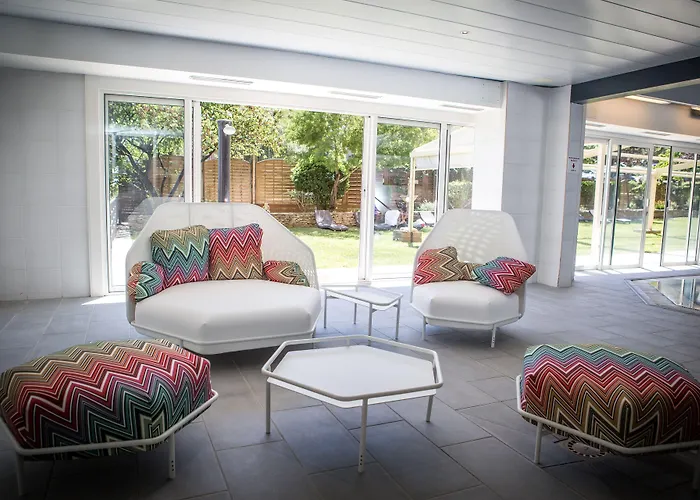 & Vatel Hotell Nîmes